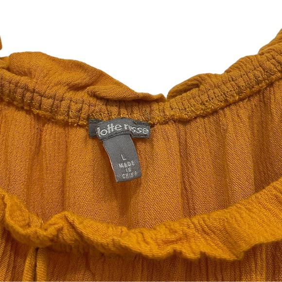 Charlotte Russe Off The Shoulder Long Sleeve - Picture 2 of 3